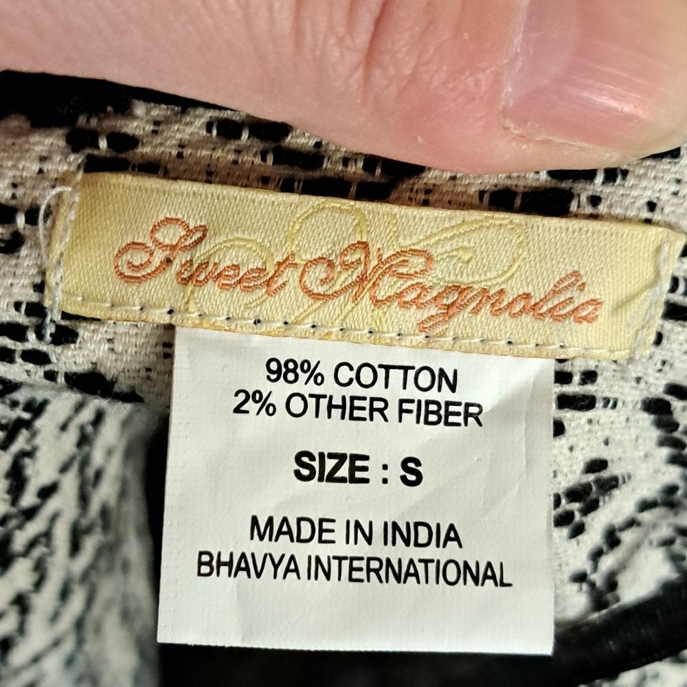Sweet Magnolia jacket size small - Picture 2 of 5